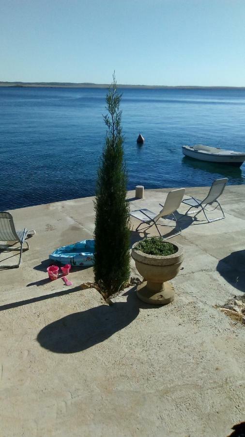 Ante Apartment Starigrad Paklenica Exterior photo