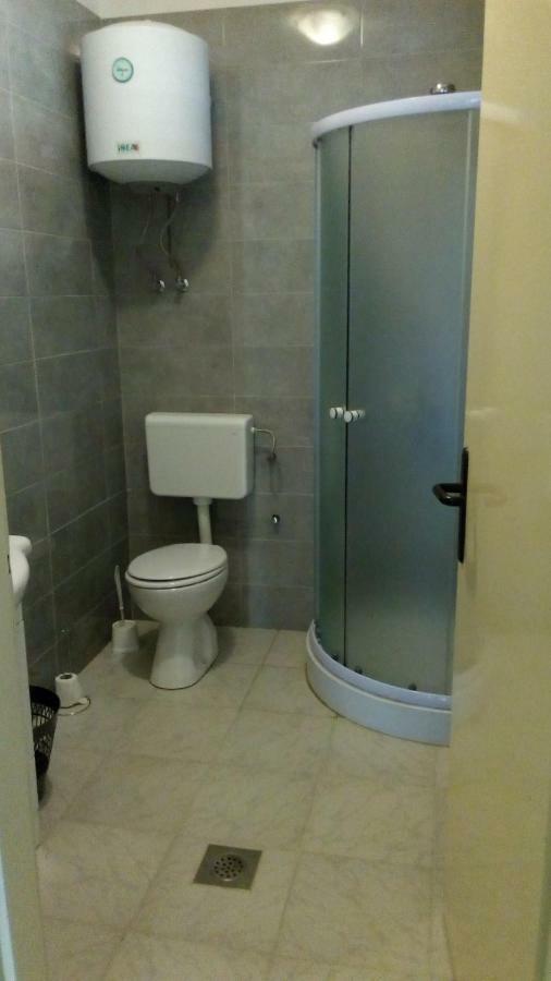 Ante Apartment Starigrad Paklenica Exterior photo